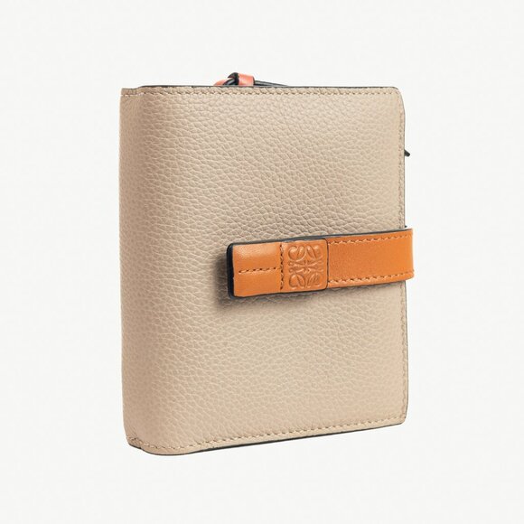 Loewe Light Oat & Honey Leather Compact Bifold Wallet - Picture 2 of 11